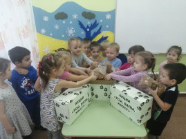 Воспитанники принимают участие в акциях. Воспитанники принимают участие в акциях.