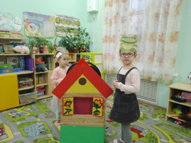 Все дети любят сказки. Все дети любят сказки.
